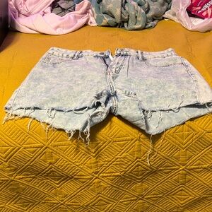 SHEIN Light Blue Frayed Denim Shorts